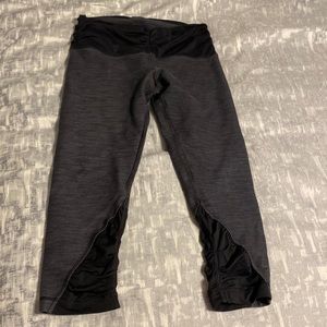 Lululemon Capris size 6